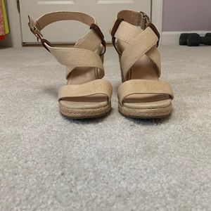 Banana republic summer sandals